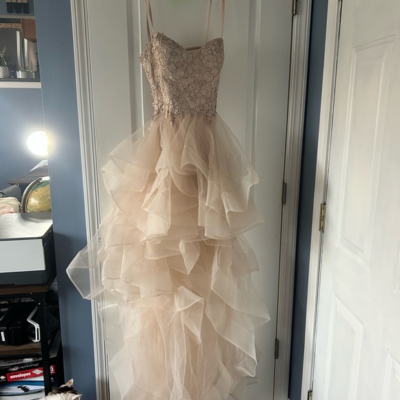 Prom Dress - Picture 2 of 9